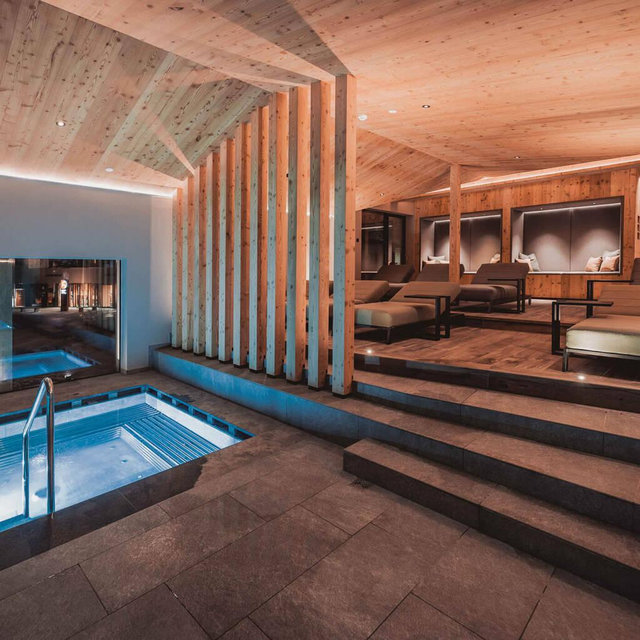 Honeymoon Fund: Spa treatment in the Dolomites