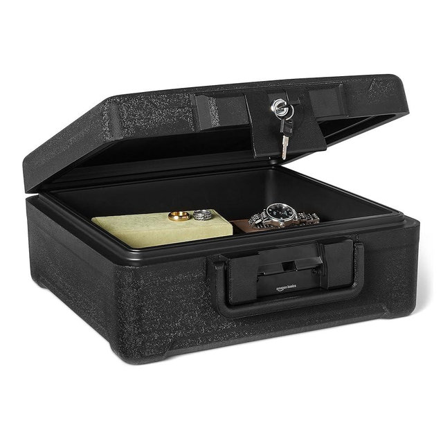 Amazon Basics Fire Chest with Mechanical Key, 0.39 cu. ft, Black