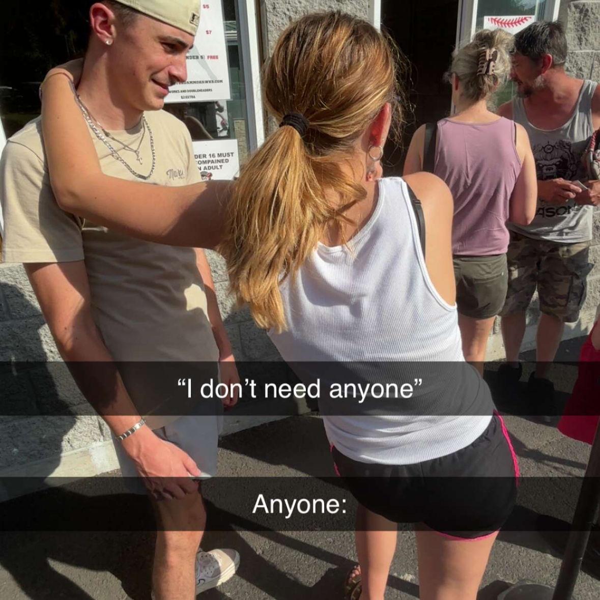 Lutanda making fun of Emma for screaming about independency, but leans on Ryan every chance she gets