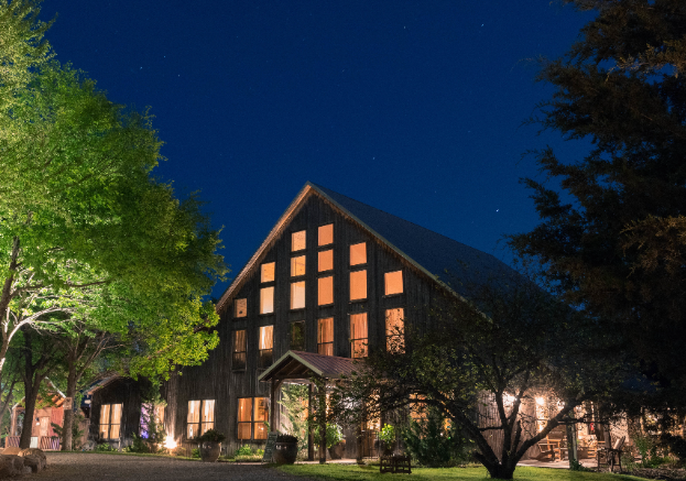 The Wedding Website of Brenna Hudson and Callan Weinberg