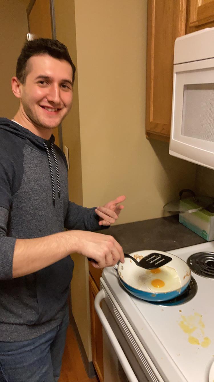Bella : Before we started dating Guy had never cooked an egg. I gave him an ultimatum that he had two weeks to successfully cook an egg or else I’d break up with him. He waited until Day 14.