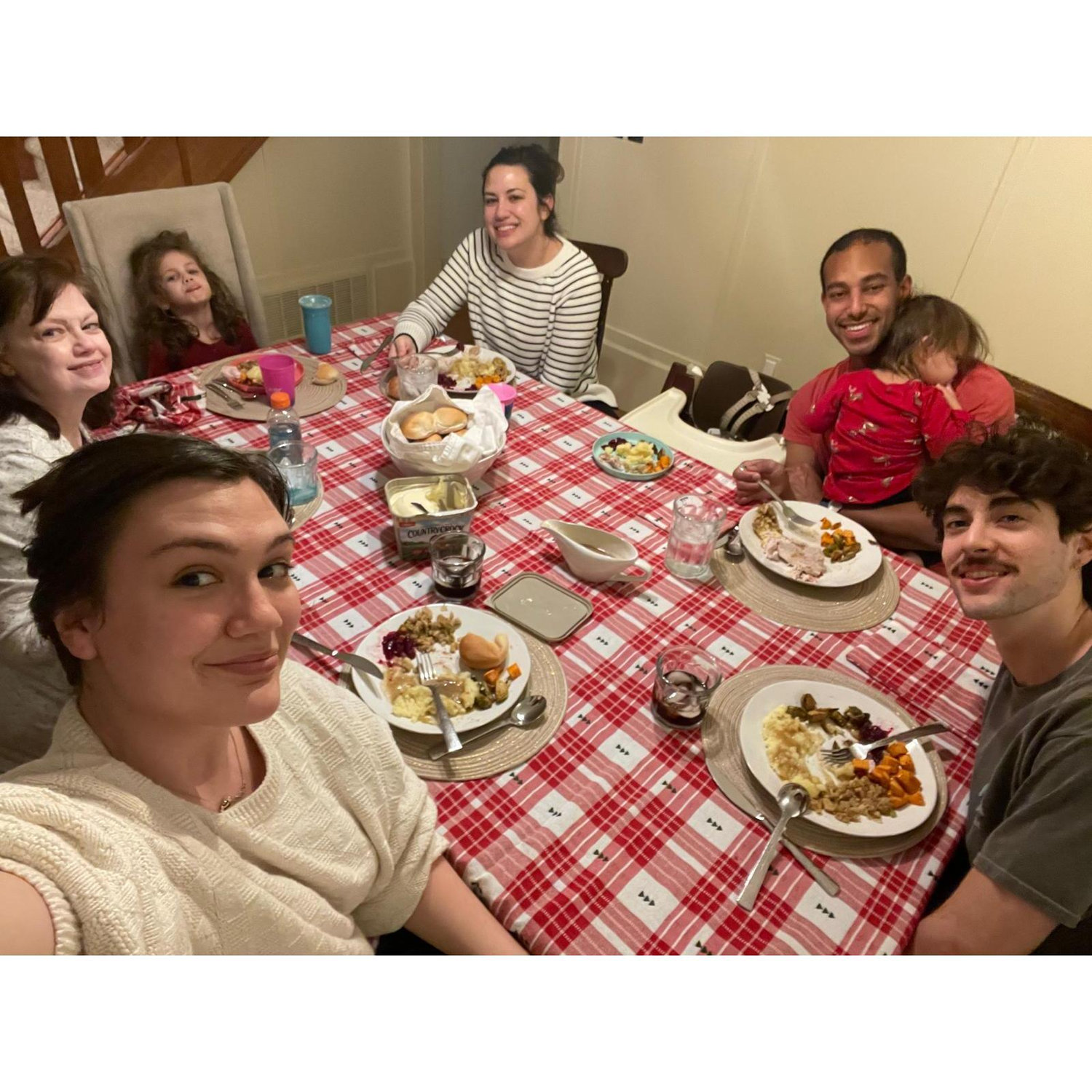 Family photo from Thanksgiving that year :) | Foto de família do Thanksgiving daquele ano :)