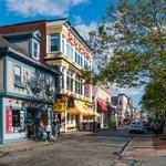 Stroll Downtown NewPort