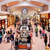 Columbia Center Mall