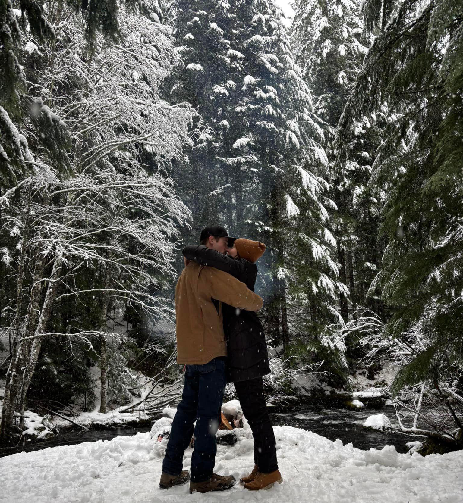 The Wedding Website of Cam Beeson and Annie Prentice