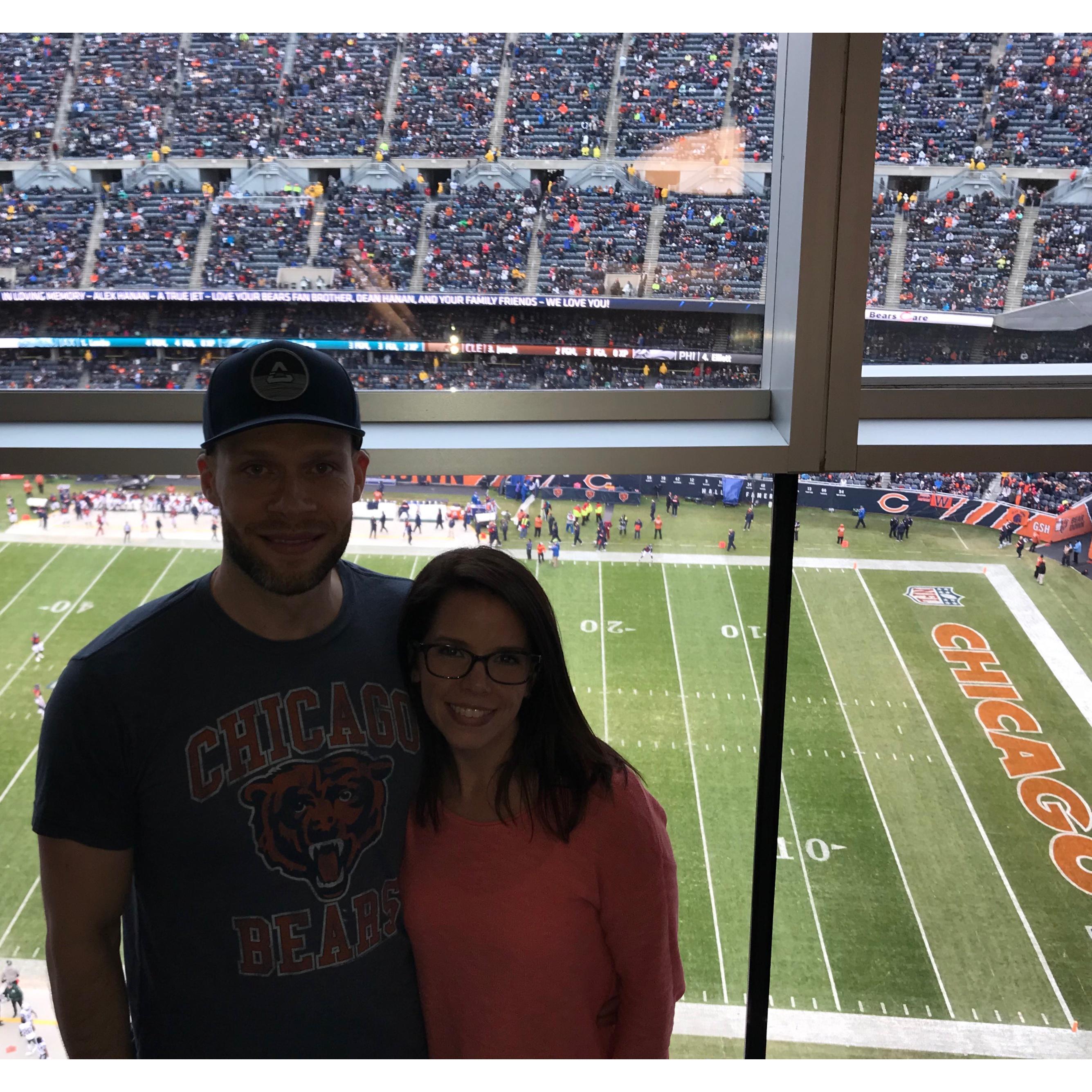Lisa wore orange, but wouldn't go so far as wearing Bears paraphernalia - Go Pack Go!