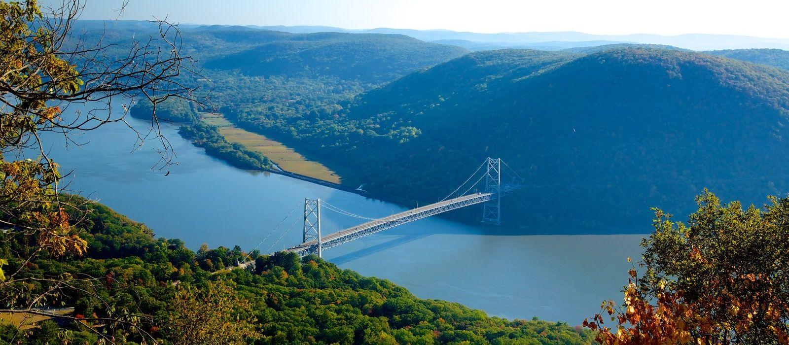 The Wedding Website of Caitlin Wolf and David Menchaca