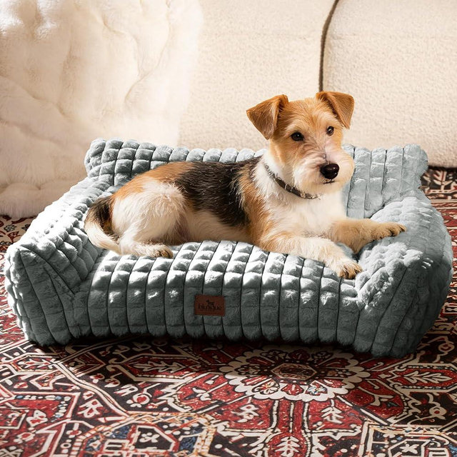 blunique Cute Small Dog Couch Bed – Supportive & Fluffy Pet Sofa with Faux Rabbit Fur Washable Cover in 3D Diamond Pattern, 30" Grey