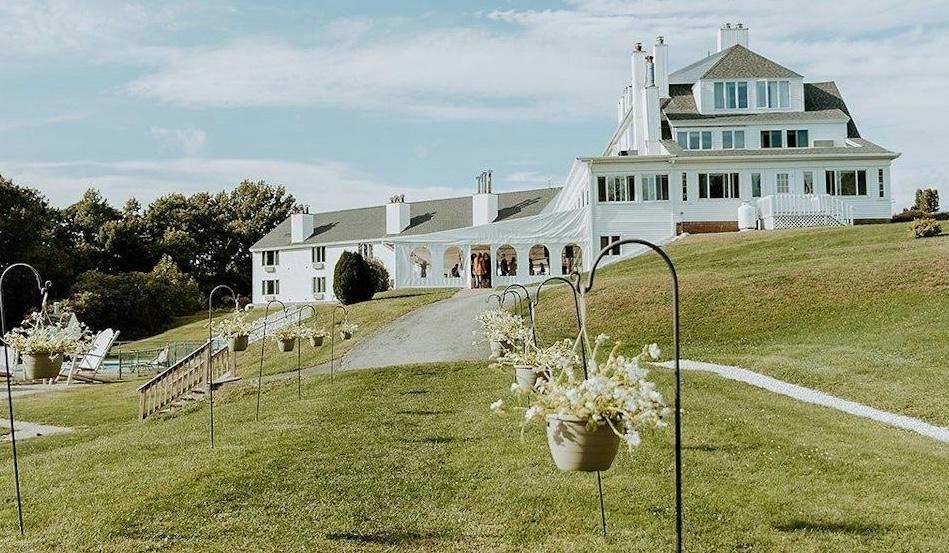 The Wedding Website of Leah Civiello and Ryan Jurgiewich