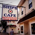 Ships Cafe Restaurant and Crab House