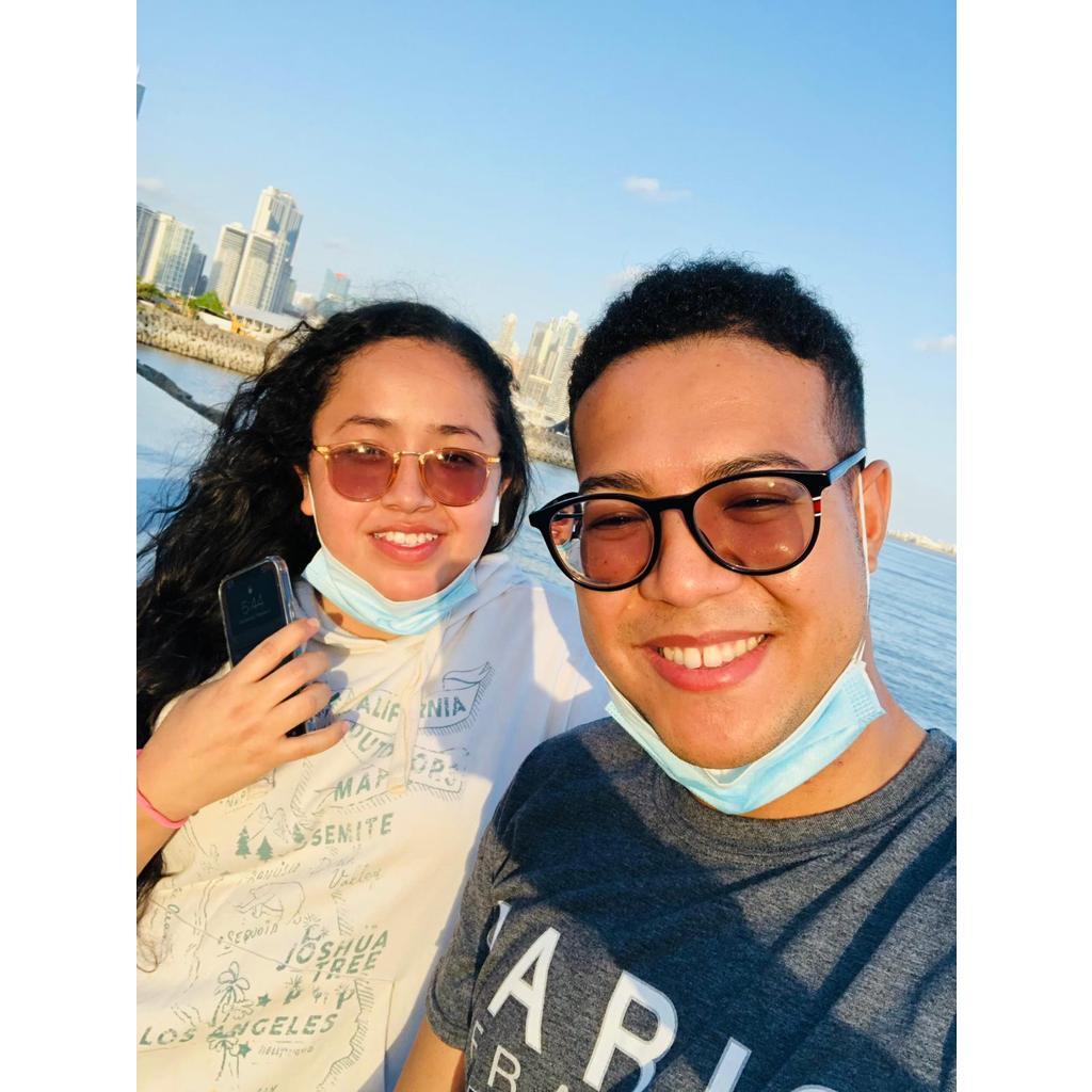 At the Cinta Costera