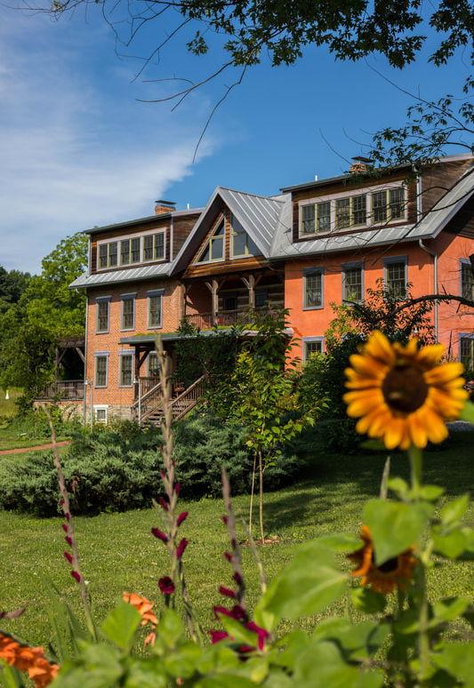 The Wedding Website of Anthony Valenza and Abigail Nichols