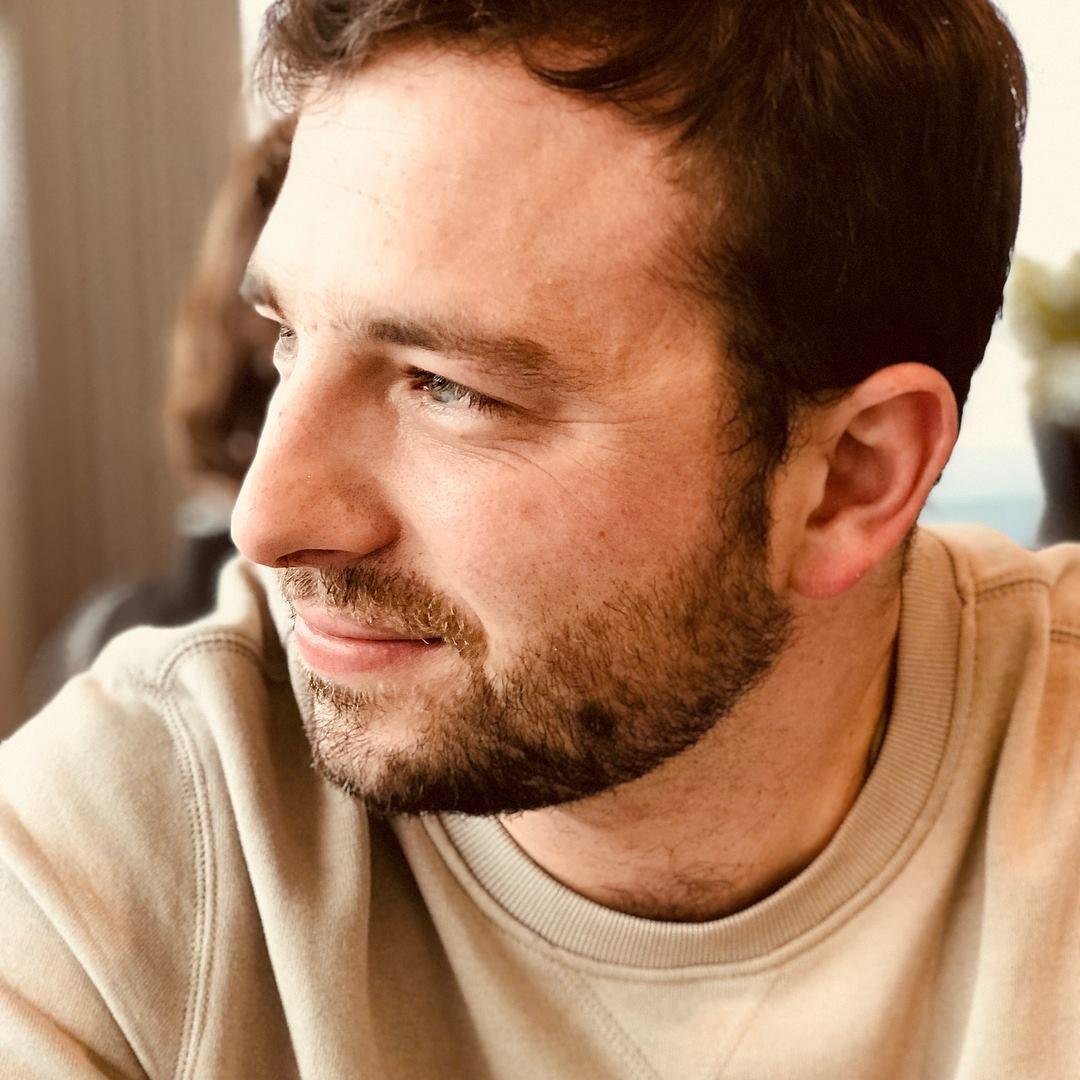 What a stunning man!