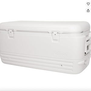 Igloo Hard Cooler | Polar & Party Bar Series | Insulated Ice Chests