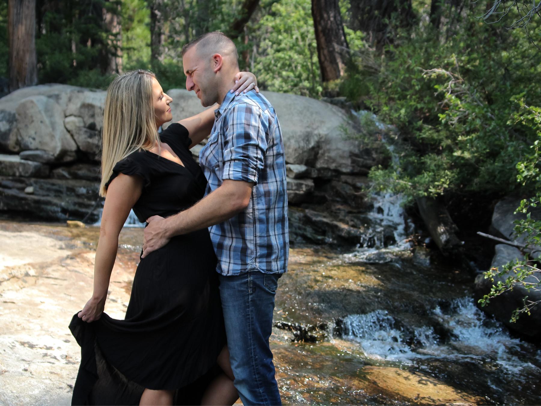 The Wedding Website of Andrea Taylor and Mike Austin