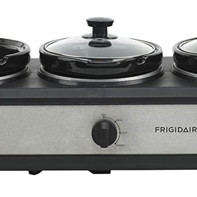 FRIGIDAIRE ESC3105-SS Triple Slow Cooker Buffet Server, Stainless