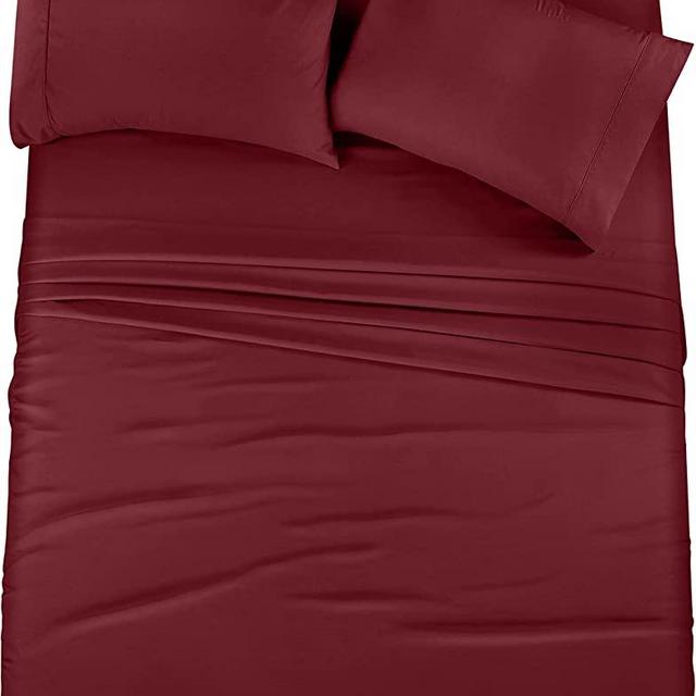 Utopia Bedding Queen Bed Sheets Set - 4 Piece Bedding - Brushed Microfiber - Shrinkage and Fade Resistant - Easy Care (Queen, Burgundy)