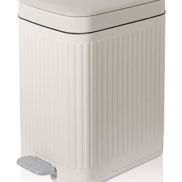 rejomiik Small Bathroom Trash Can with Lid Slim Soft Close Garbage Can Step Wastebasket Container Trash Bin for Office Bedroom Kitchen Living Room (1.9 Gallon Cream)
