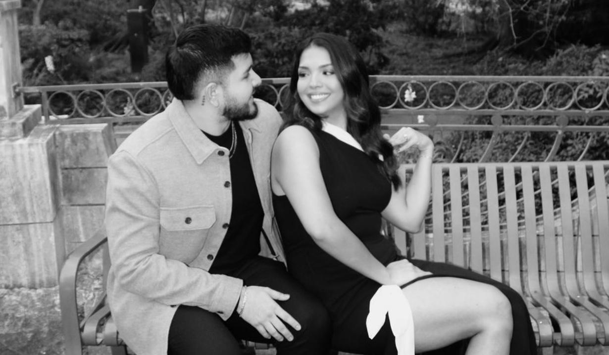 The Wedding Website of Arauna Anwar and Rafael Uribe