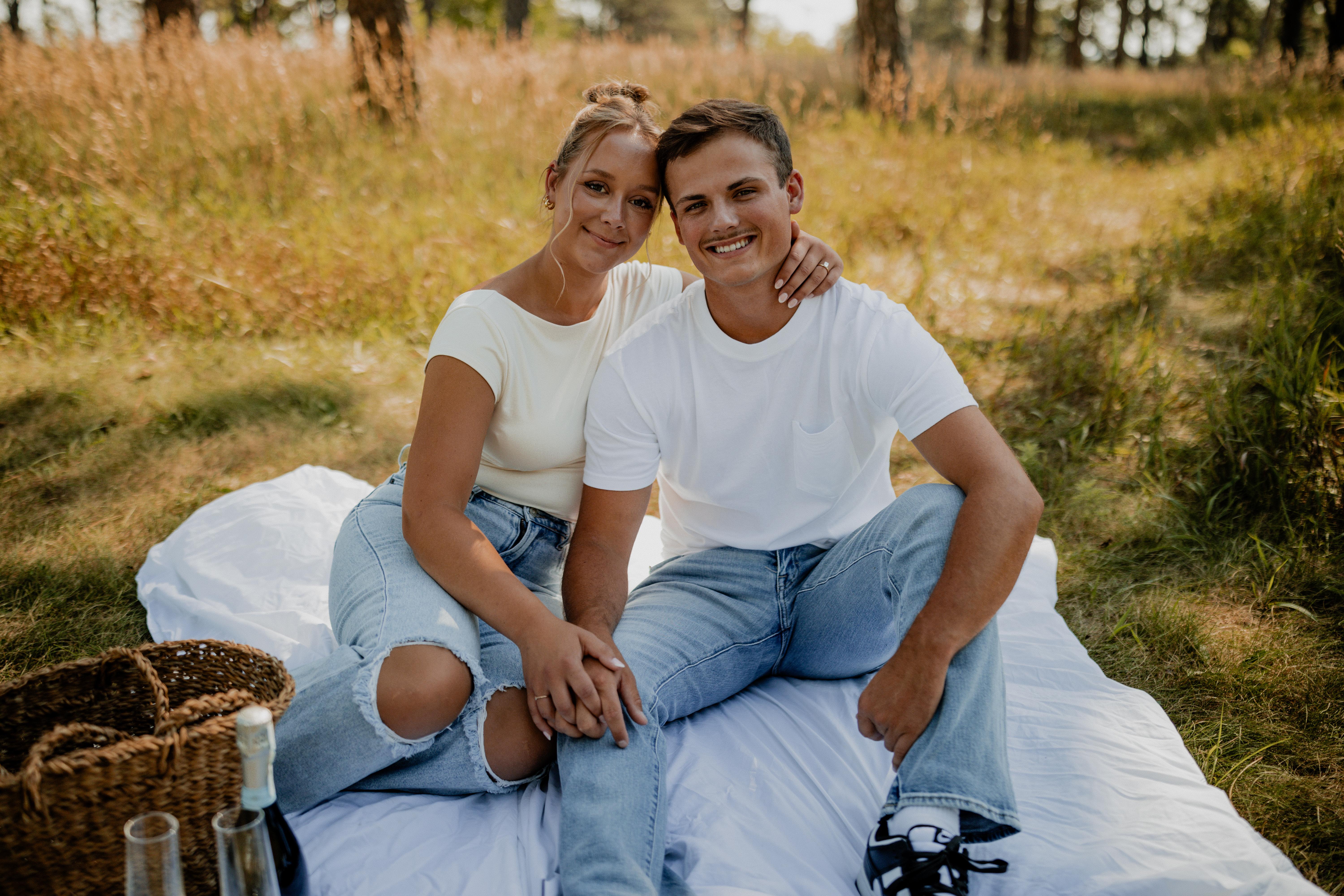 The Wedding Website of Joslyn Poff and Brecken White