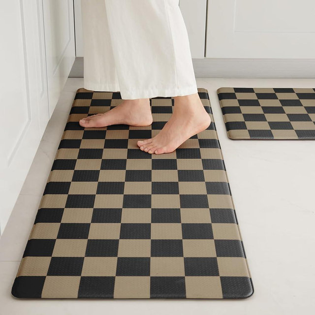 Ohocut Checkered Kitchen Mats for Floor Set of 2, 2 Pcs Cushioned Non Slip Runner Rugs for Kitchen/Sink/Laundry, Comfort Aesthetic Cute Anti-Fatigue Foam Floor Mat (Brown/Black)