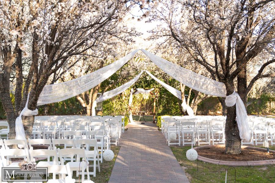 The Wedding Website of Leanne Rodriguez and Nathan Peterson