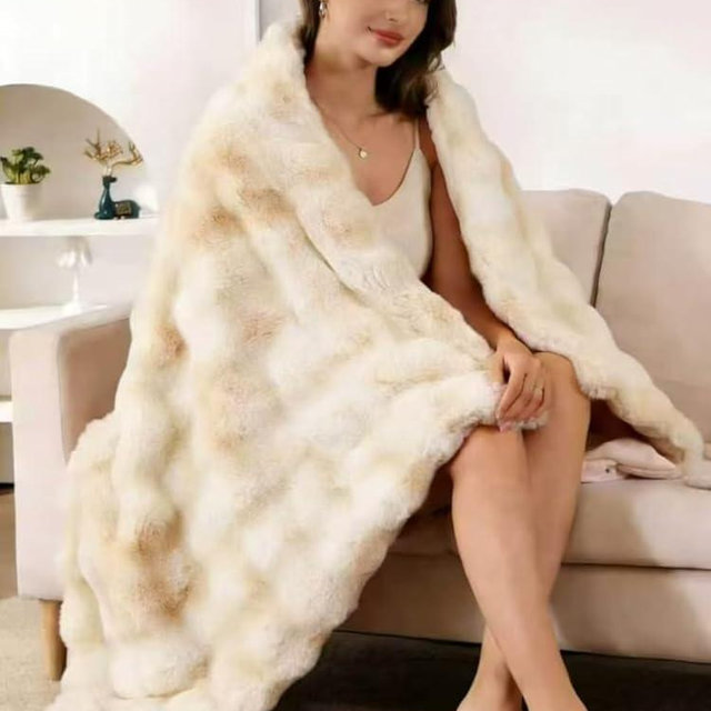 Thistleap Faux Fur Throw Blanket 50x60 Inch, Bubble Textured Faux Rabbit Fur Throw, Ultra Soft Plush Cozy Decorative Throw, Machine Washable for Couch Bed Living Room, Tie-Dye Khaki
