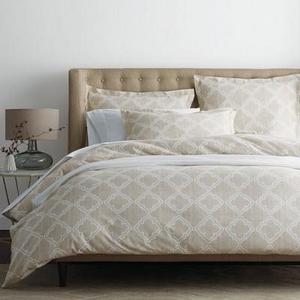 Comforter: Pennington Gate 400-Thread Count Sateen Comforter - Beige - Queen