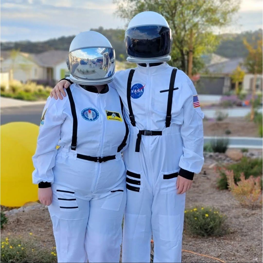 Just returned to Earth after traveling to Uranus (2022)