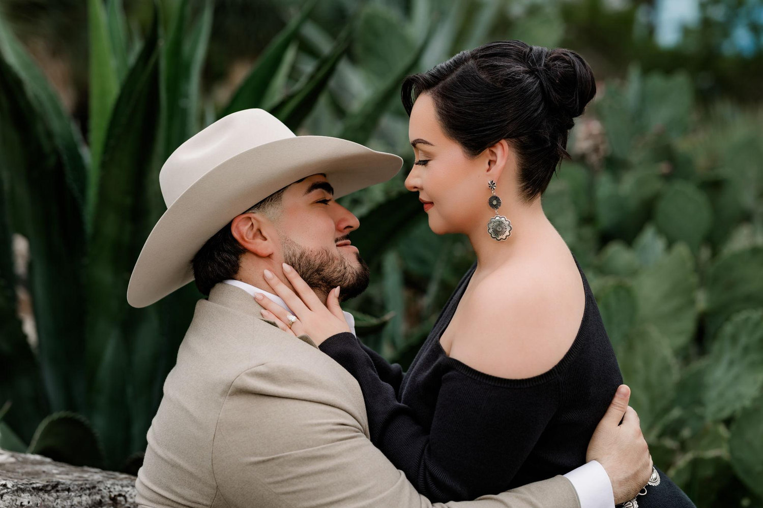 The Wedding Website of Anna Olaya Bejarano and Francisco Gonzalez