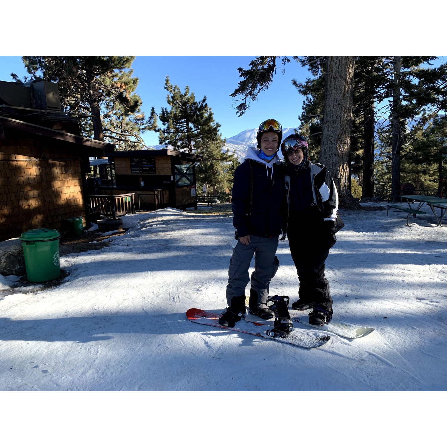 February 2021 - Jonny would take Sarah snowboarding for the first time, and she mastered the slopes (eventually).