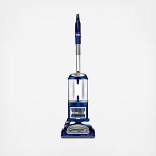 Navigator Lift-Away Deluxe Upright Vacuum