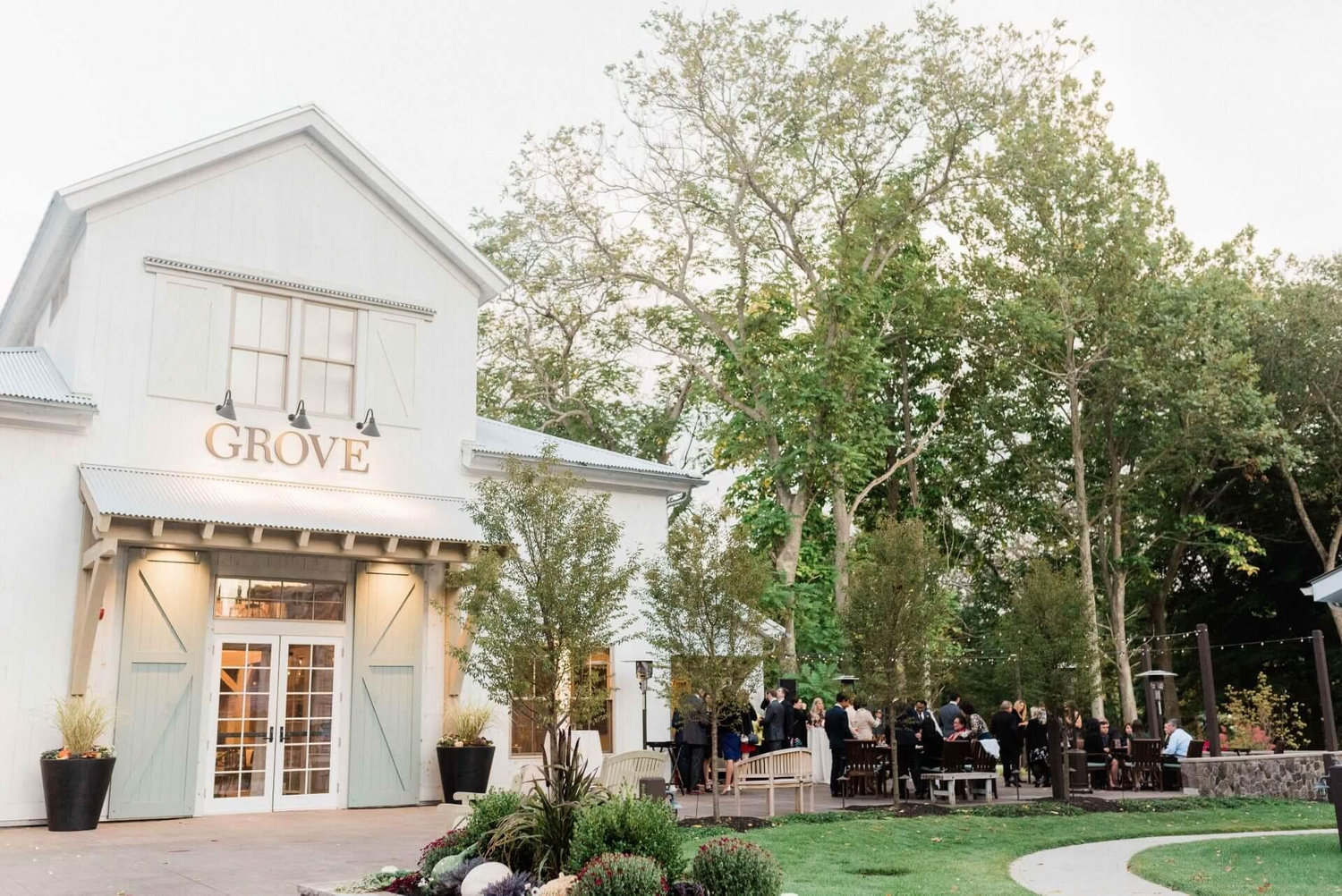 The Wedding Website of Ariel Asher and Brendon Clarke-Coogan