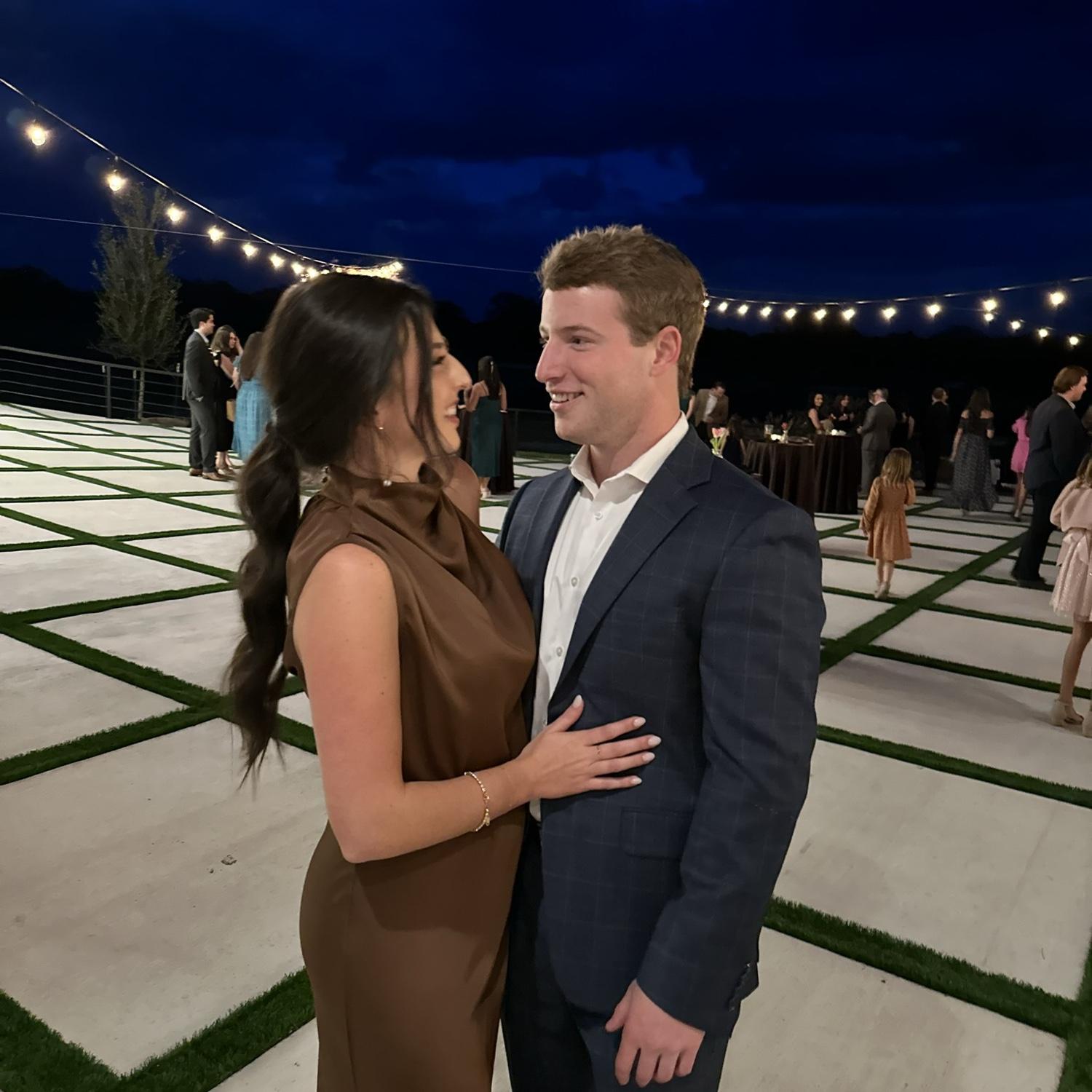 First time Jake met Sarah's whole family at Samantha's wedding. 2 months into dating!