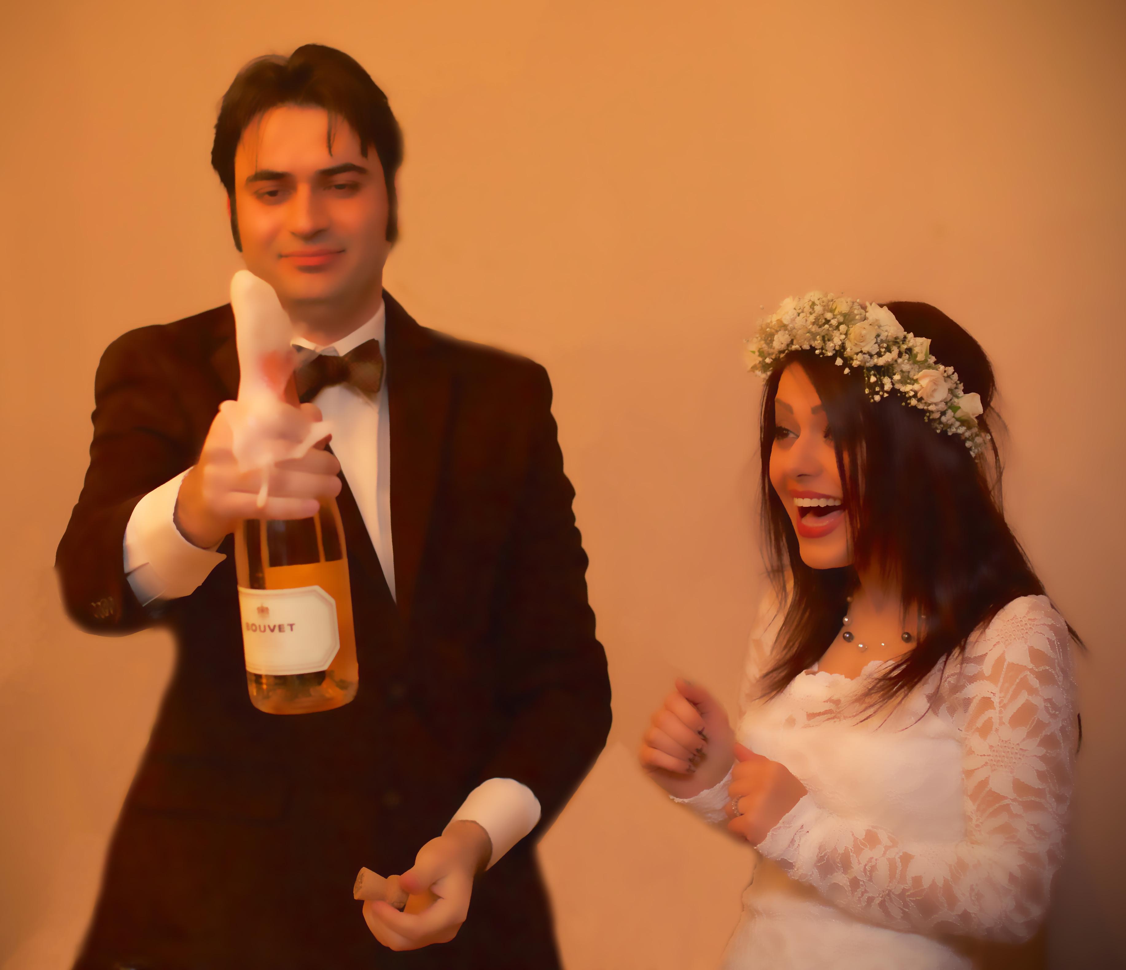 The Wedding Website of Sogol *** and Mahmoud ***