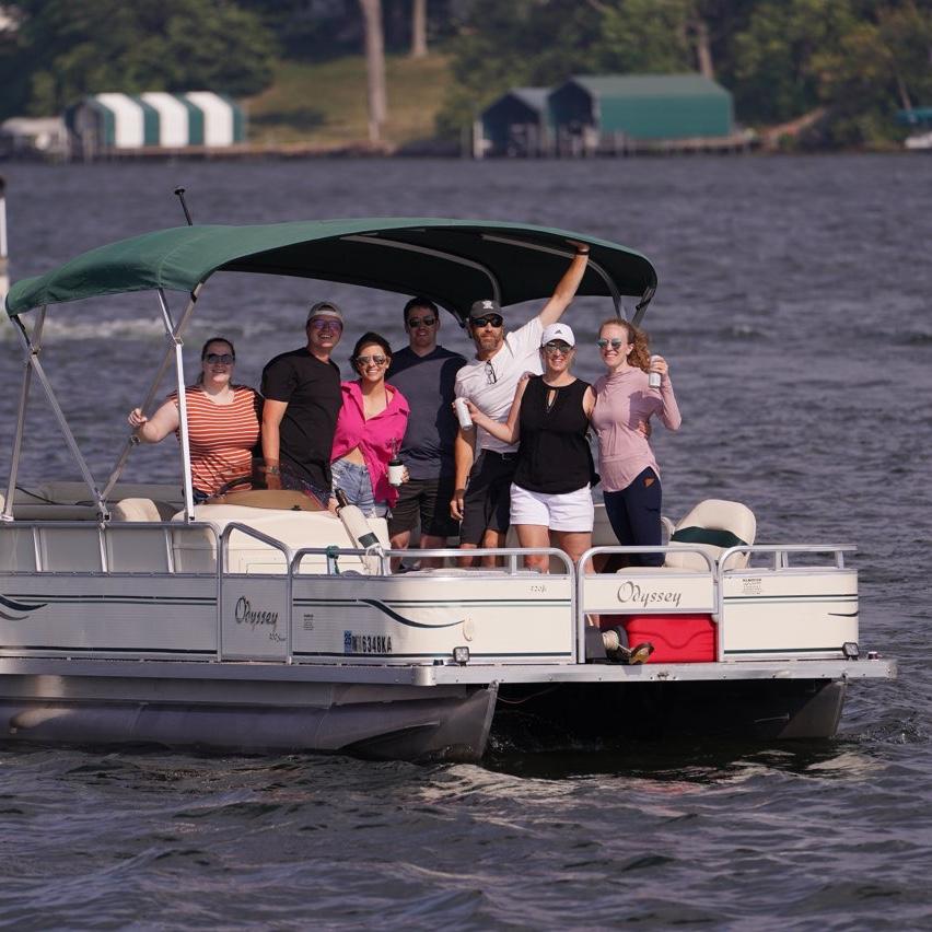 Minnetonka cruisin