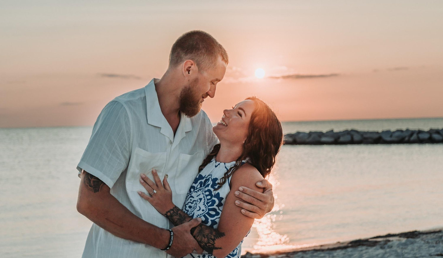 The Wedding Website of Elizabeth Rodriguez and Vincent Howard