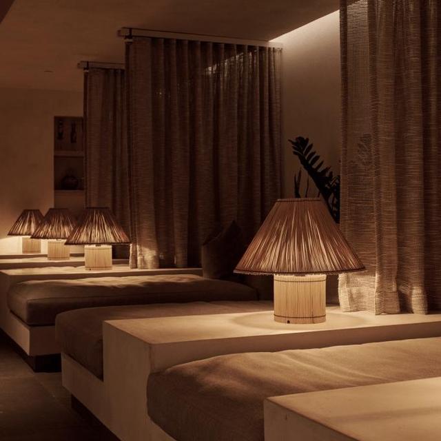 Couples Massage at the 1 Hotel