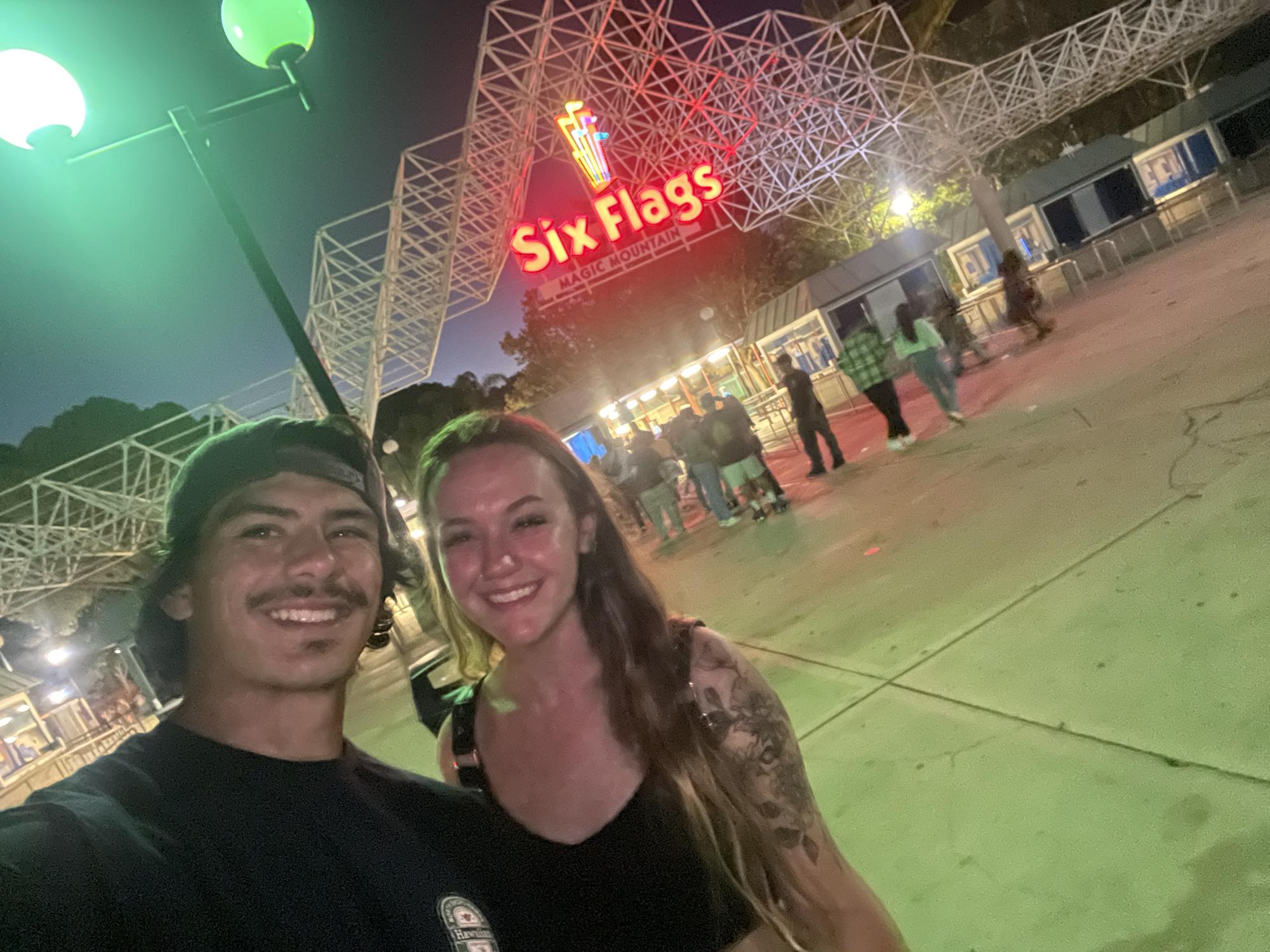 Horror nights six flags, T-1 day until the proposal!