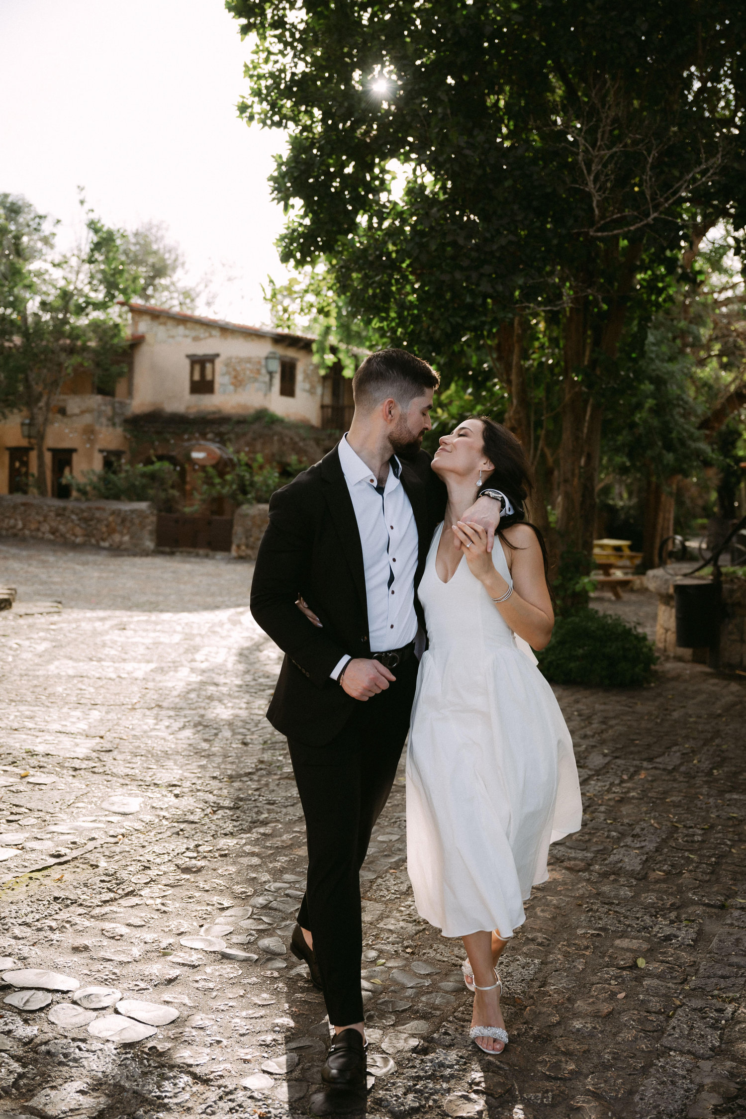 The Wedding Website of Paola Andrea and Rubén Antonio