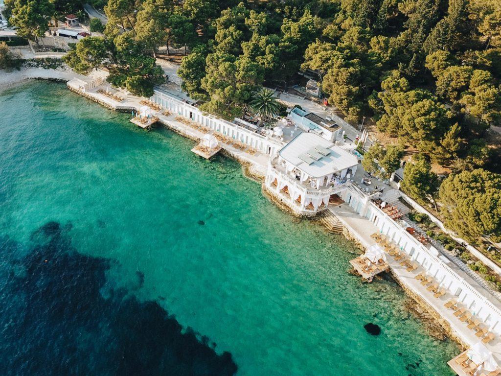 The Wedding Website of Tara Shaghafi and Julian Mileta