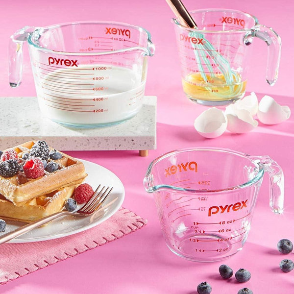 Pyrex 3-Piece Glass Measuring Cup Set