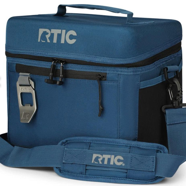15 Can Everyday Cooler, Navy