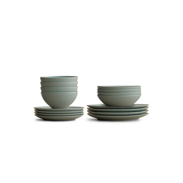 Year & Day 16 Piece Dinnerware Set, Service for 4