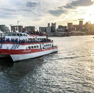 Boston Honeymoon Harbour Sunset Tour