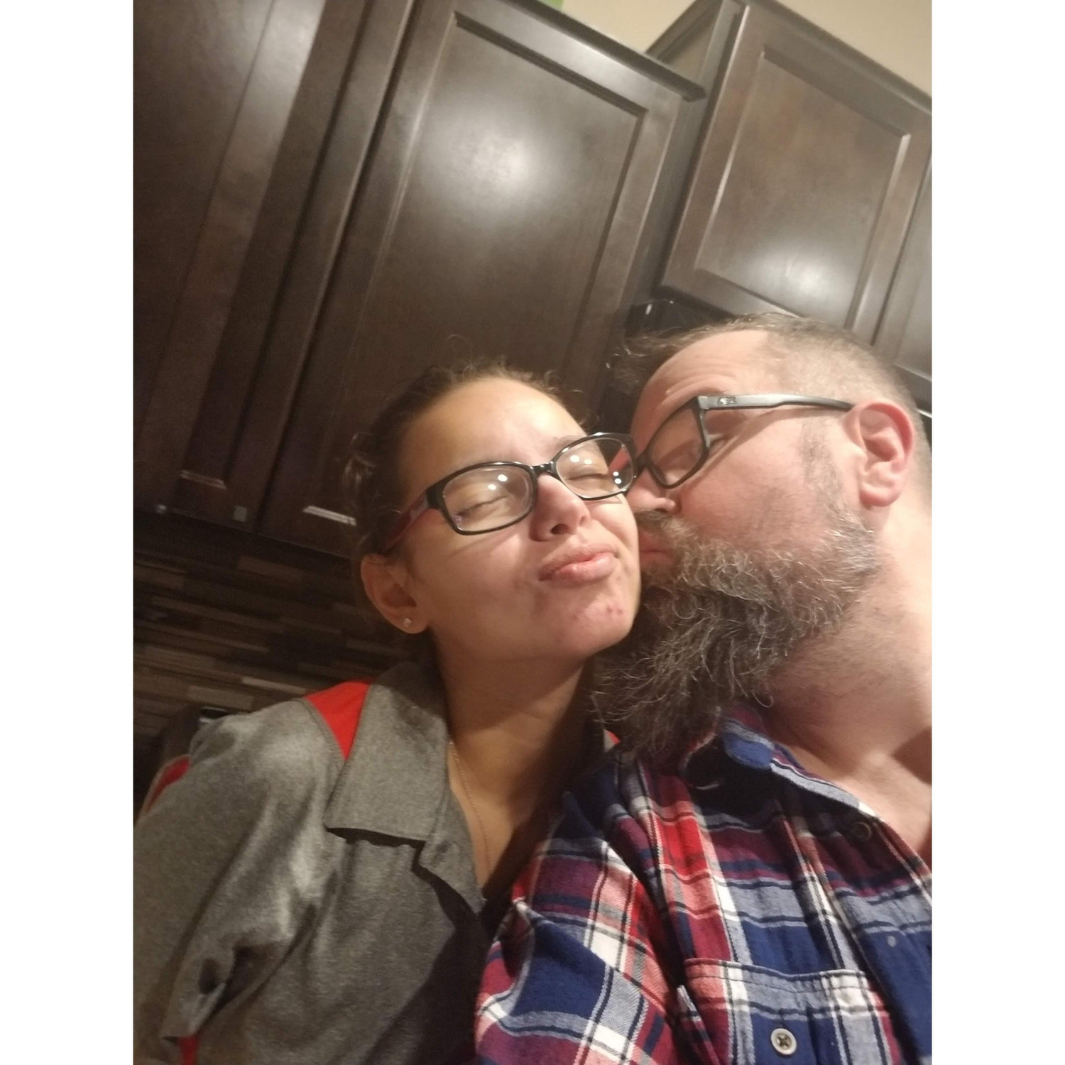 kissy kissy