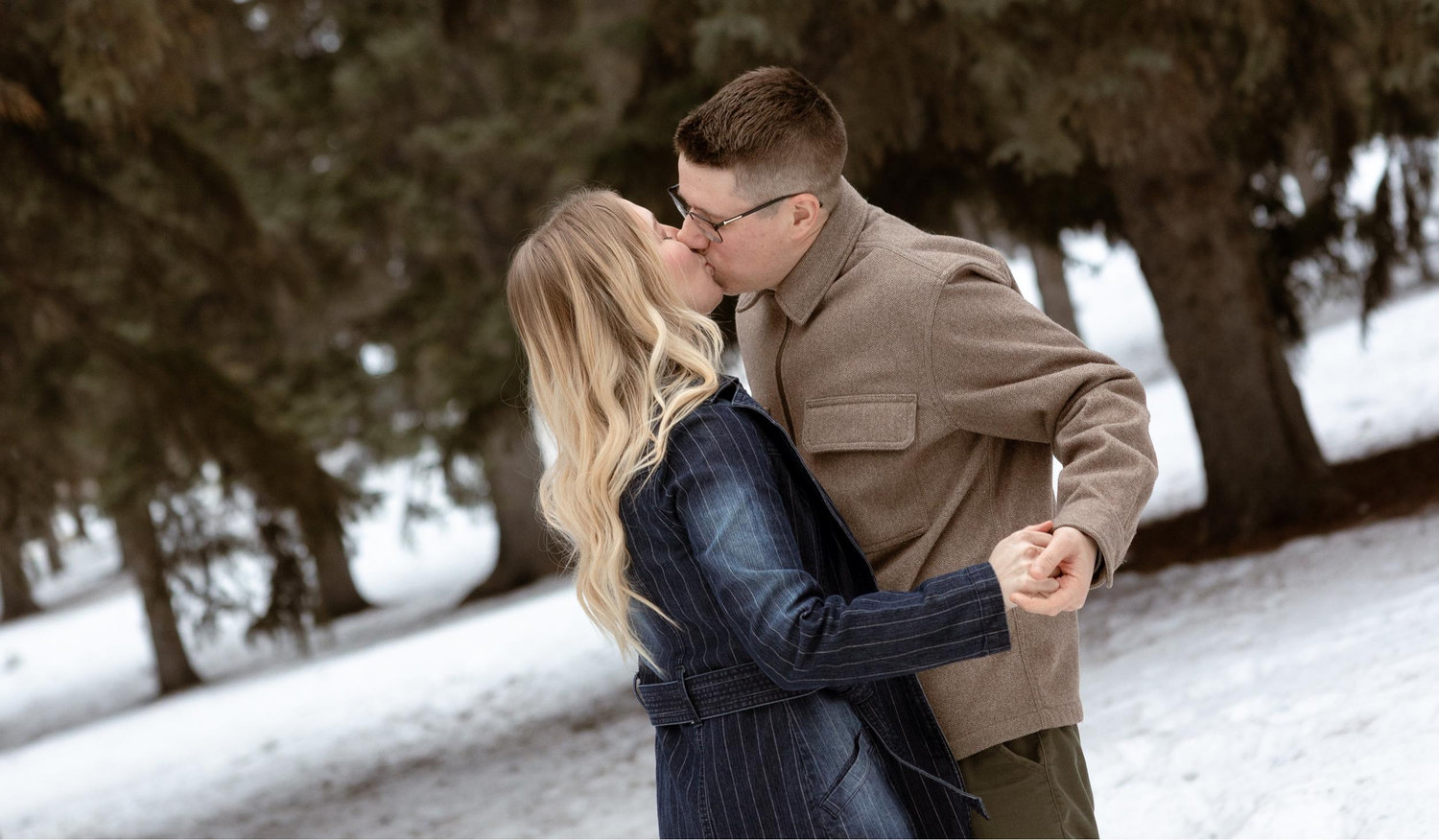 The Wedding Website of Muriel Veitch and Ethan Lacoursiere