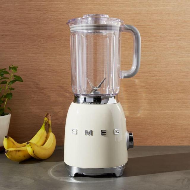 Smeg Cream Retro Blender