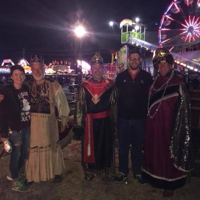 Julia & Stephen with the wisemen at Sights and Sounds!