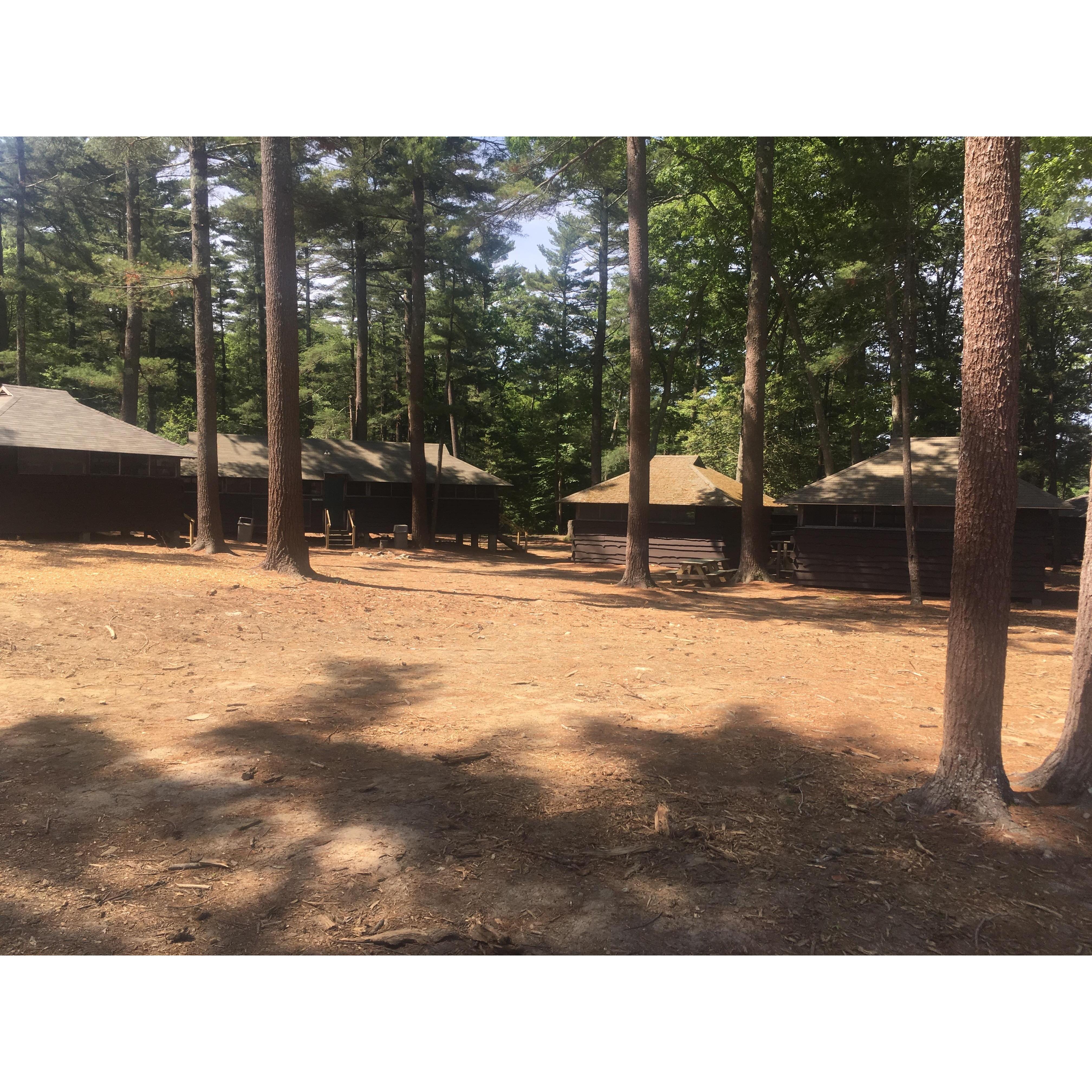 free standing cabins